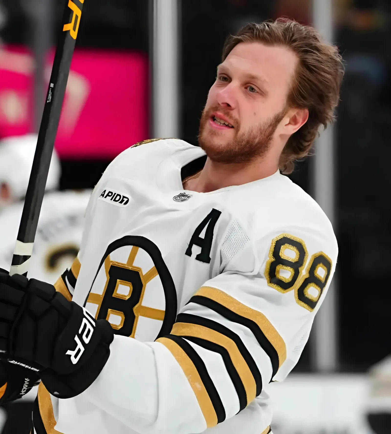 Pastrnak tampers with Oilers biggest free agent signing in history