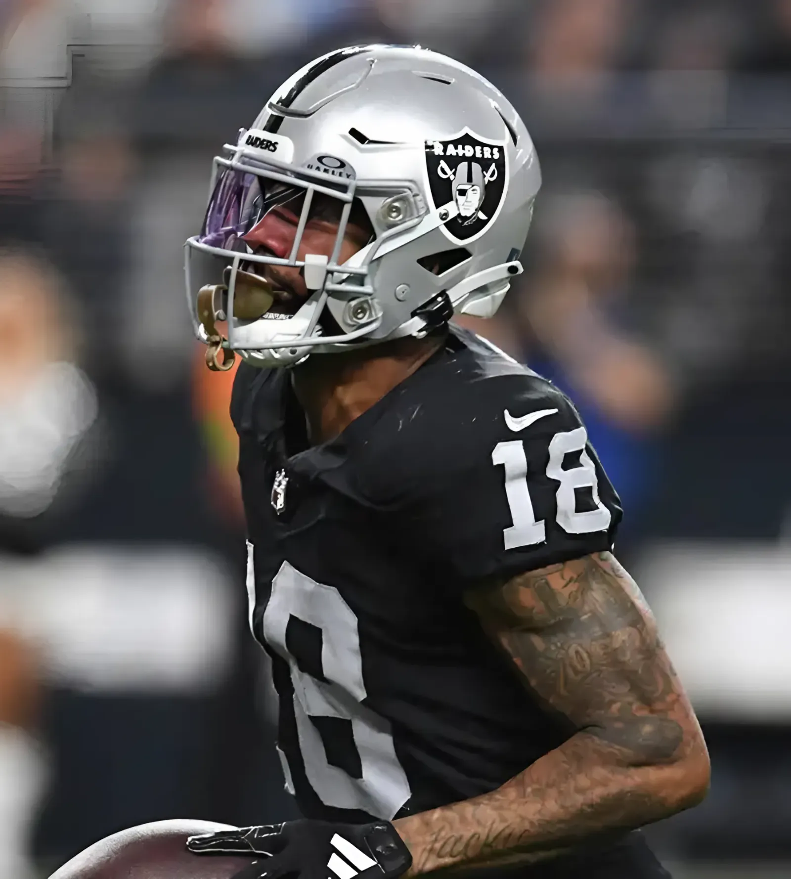 Raiders’ Jack Jones Puts NFL on Notice With Stern Message