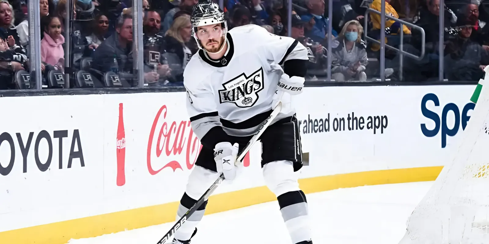 Boston Bruins Showing Renewed Interest in Kings’ Defenseman