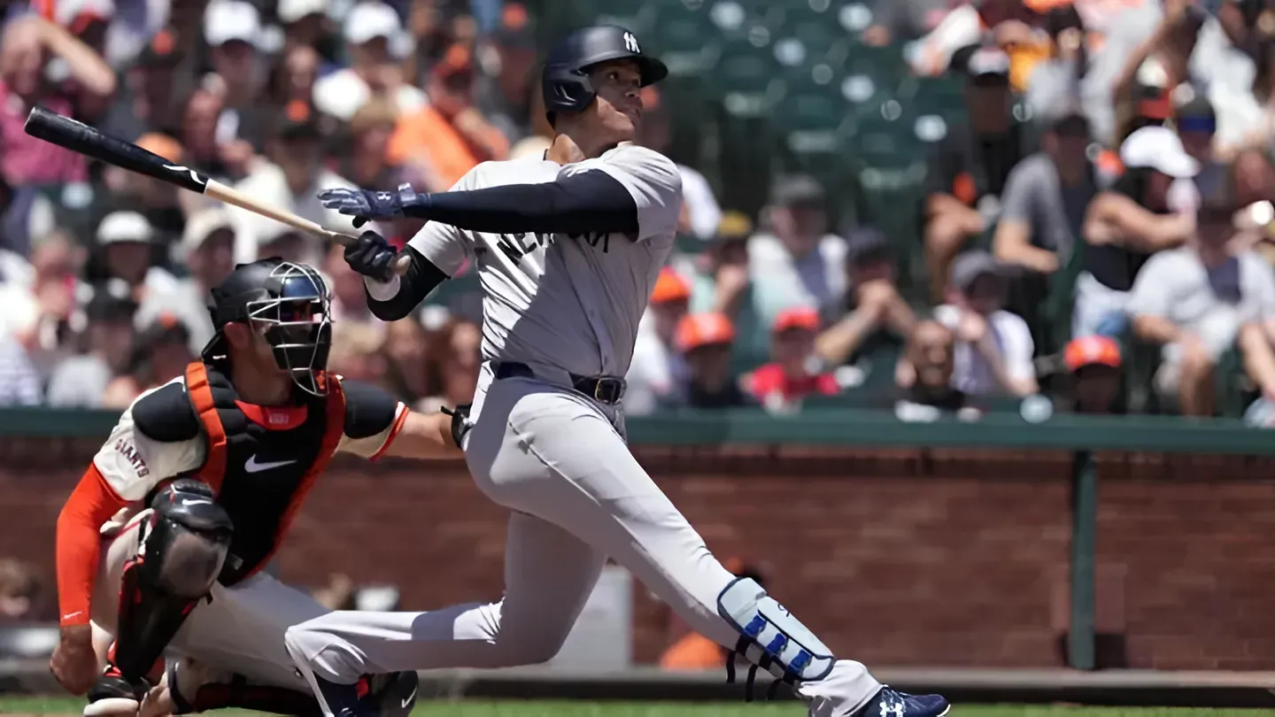 Juan Soto, Yankees Stun Giants with Amazing Ninth Inning Comeback