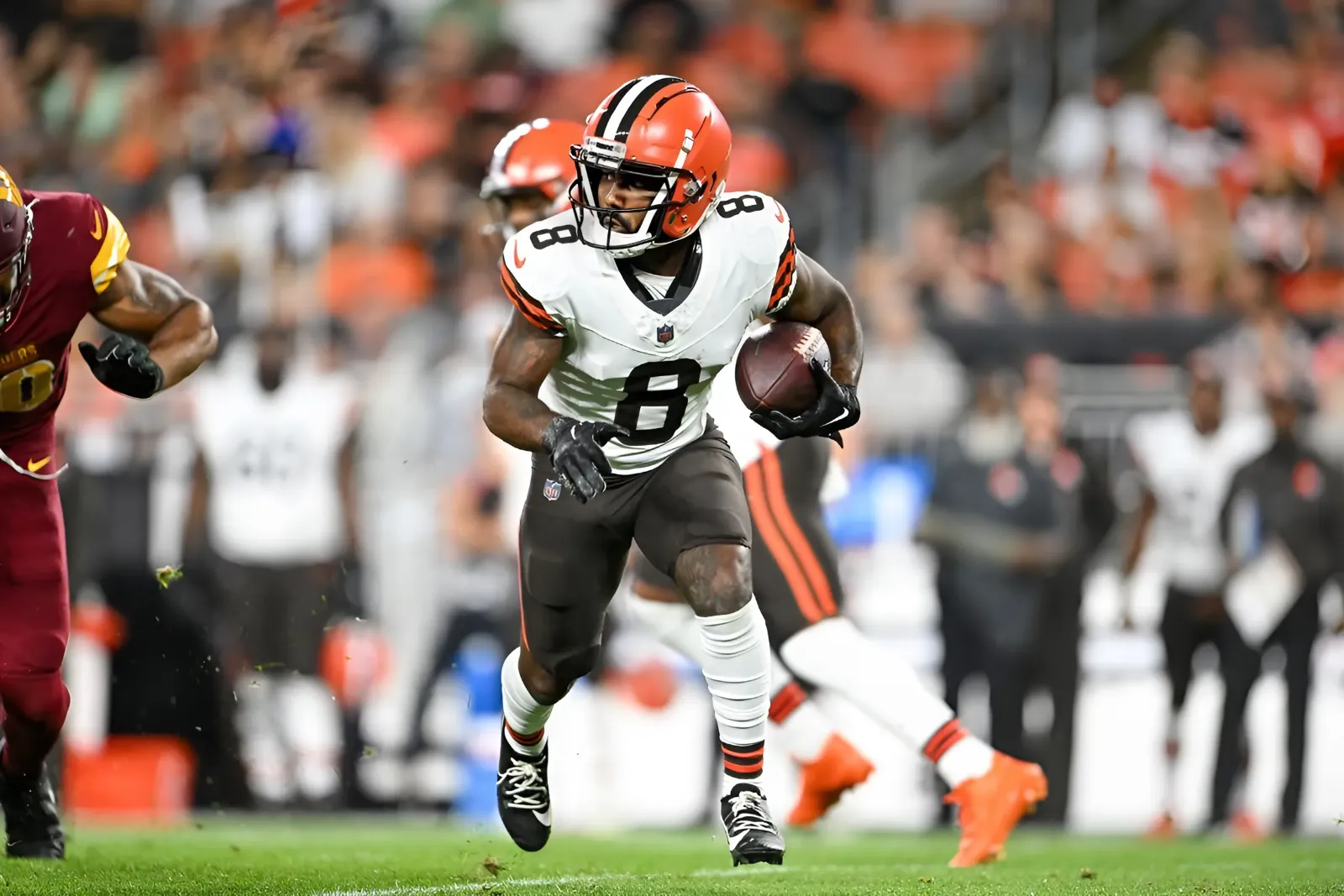 Browns WR Speaks Out on Suspected Anger After Viral Tweet