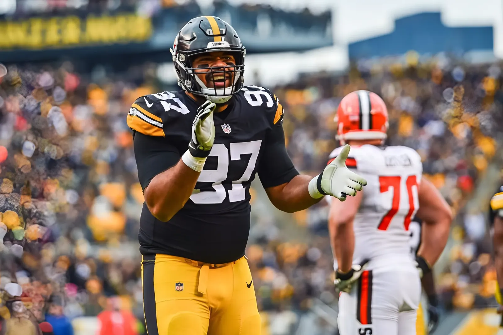 Cameron Heyward Sends Strong Message Right After Return to Steelers Facility