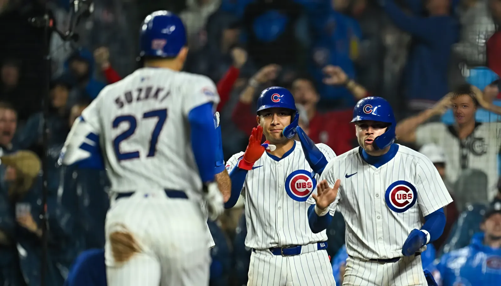 Cubs rally from 5-0 hole, beat White Sox 7-6 in Crosstown Classic Game 1