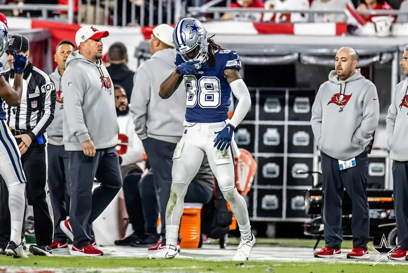 Cowboys Drop Testy 5-Word Message on Star CeeDee Lamb’s Holdout