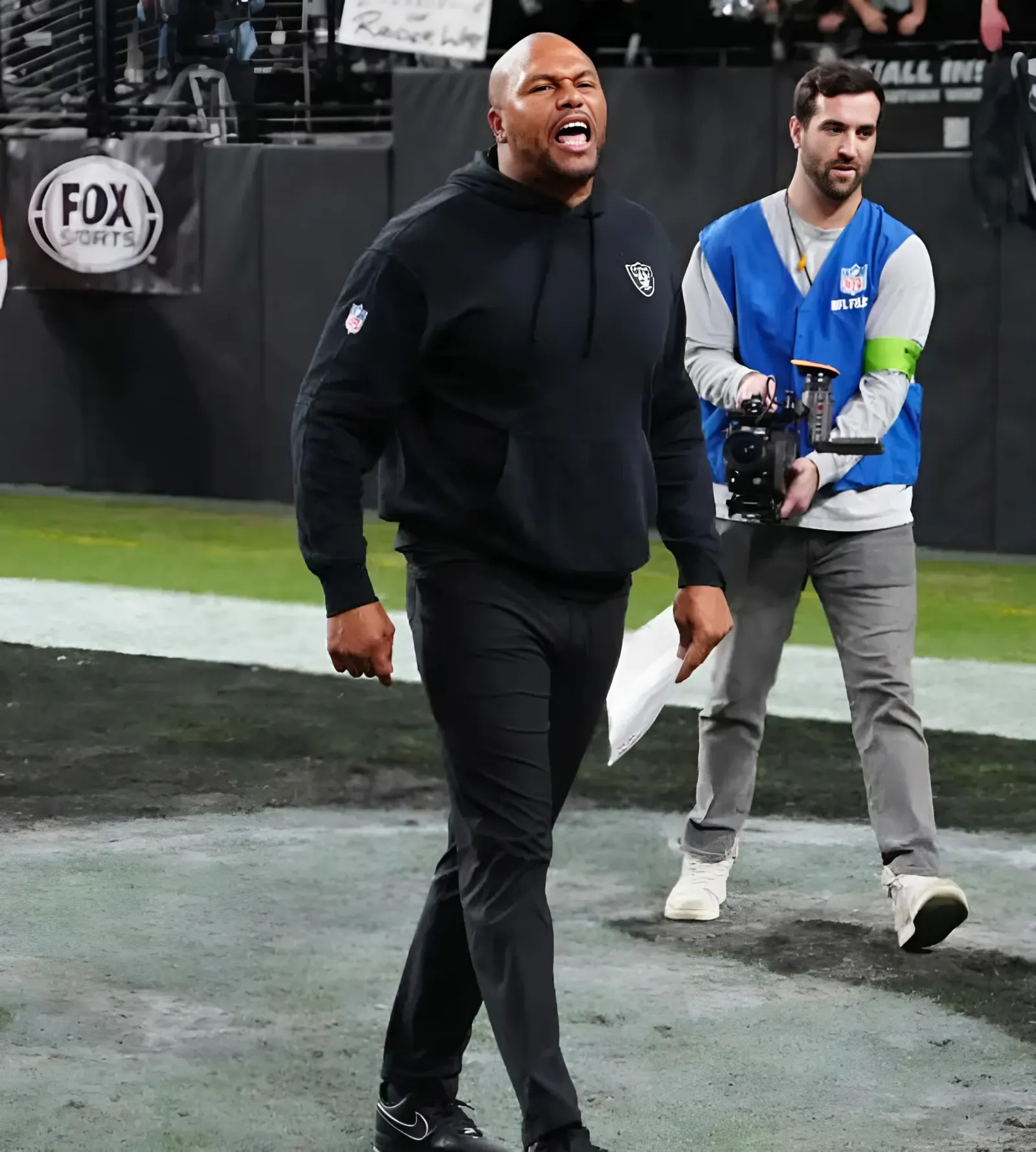 Las Vegas Raiders fans will connect with one position coach the same way they do with Antonio Pierce