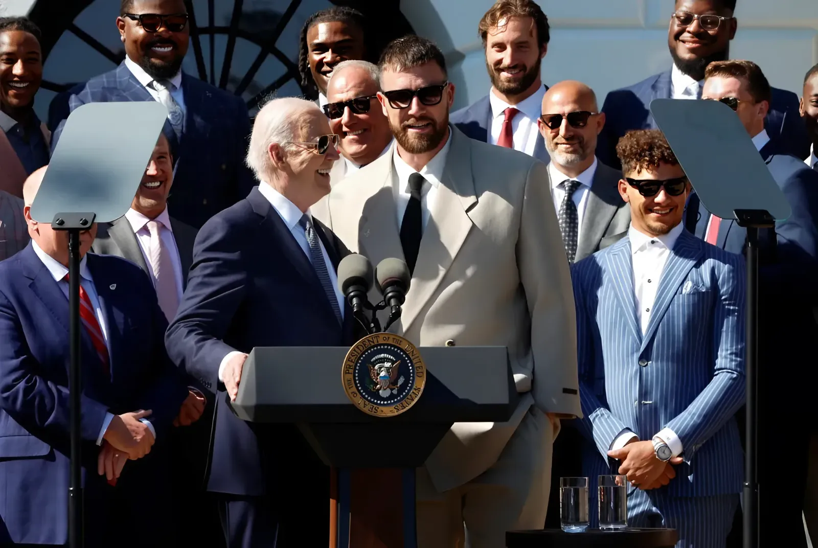 Travis Kelce reveals his interaction with Secret Service prior to viral speech during Chiefs White House visit