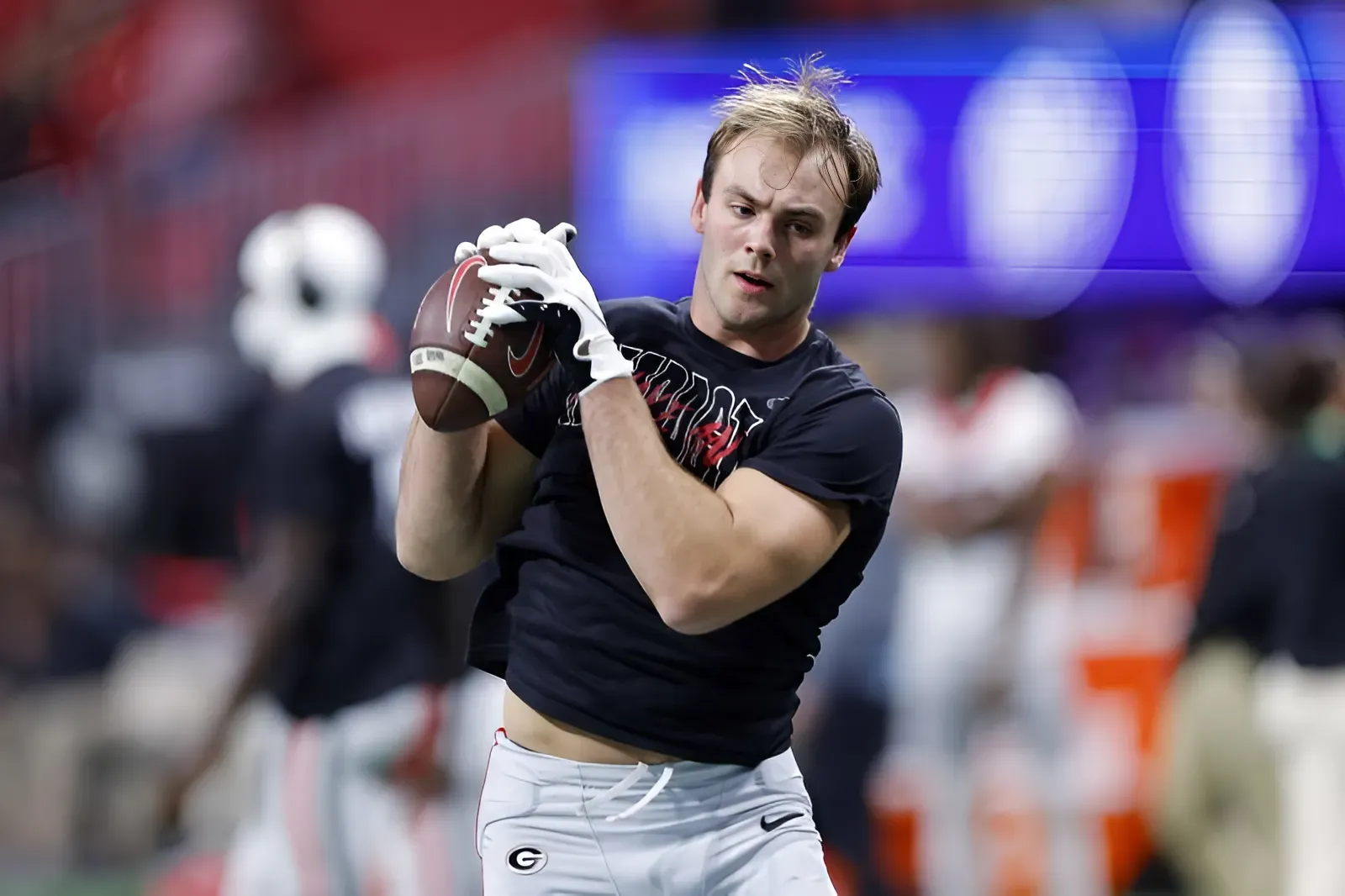 Eagles Rumors: Rivals Say Philly Wants to Trade for WR or Brock Bowers for UGA Tie