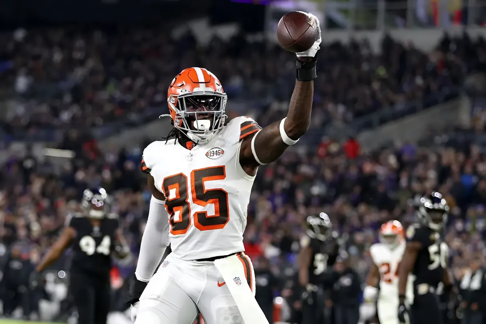 Browns TE David Njoku Uses Interesting Word to Describe New Offense