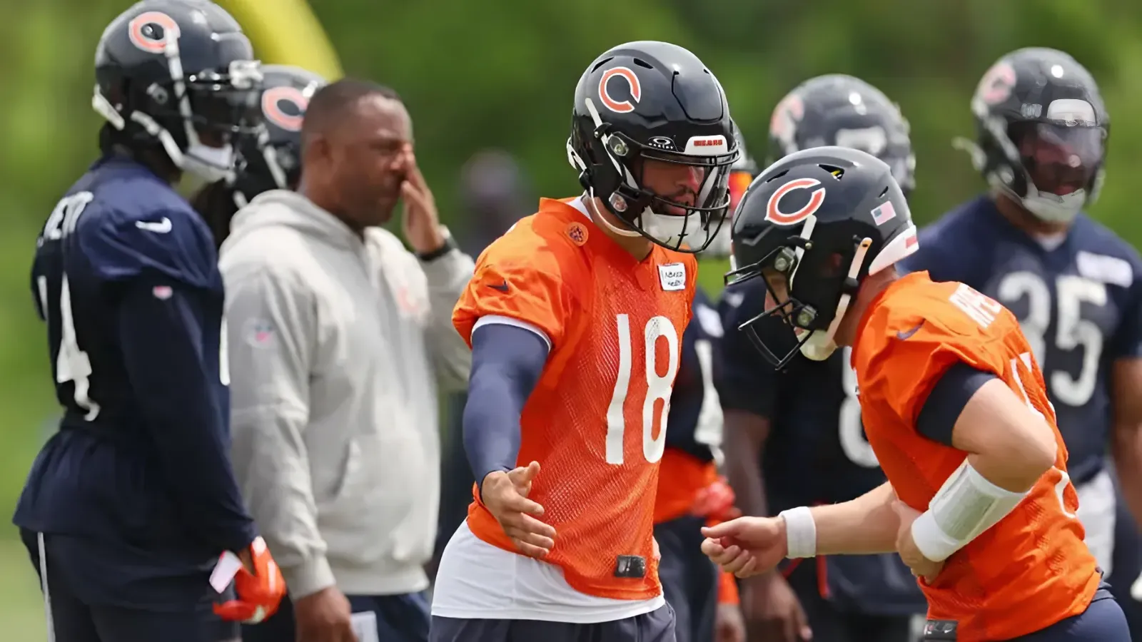 Bears, Packers' wildly different offensive team-building approaches shaped by their QBs