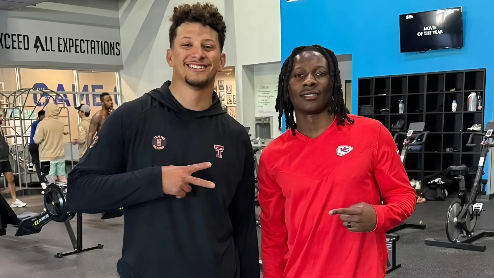 Chiefs’ Hollywood Brown Sends Strong Message on Connection With Patrick Mahomes