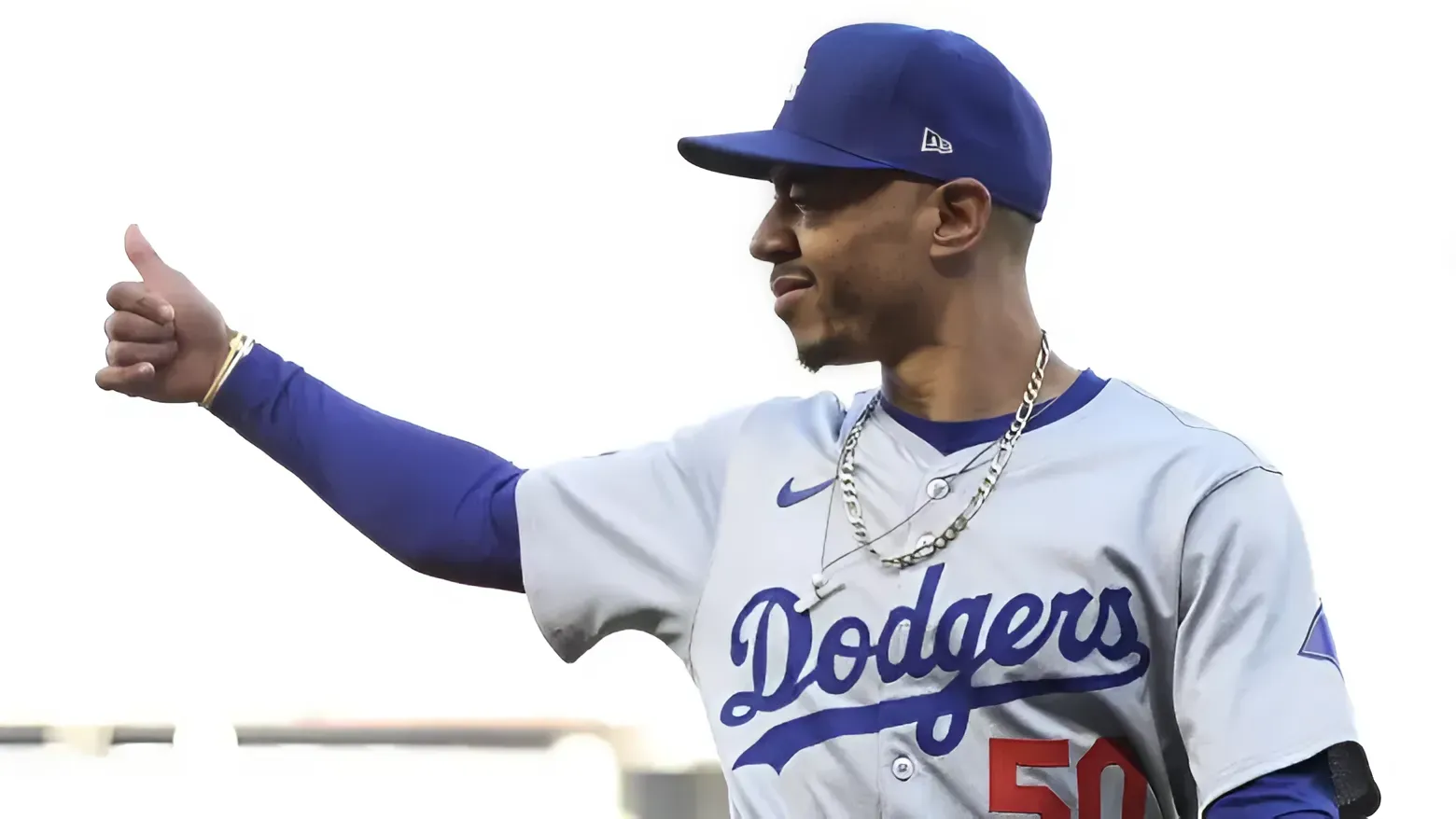 Dodgers Mookie Betts Calls Out Dallas Cowboys Superstar