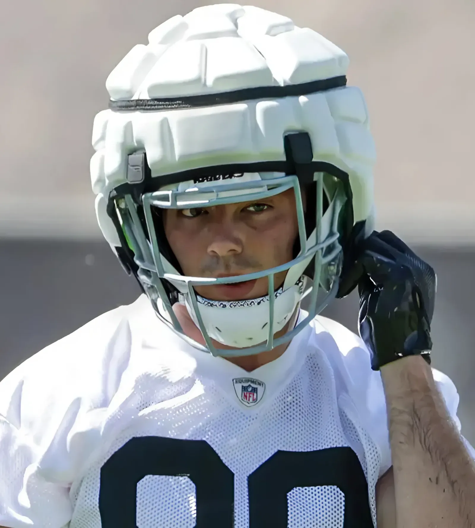 Davante Adams Debuts New Nickname for Raiders Rookie Brock Bowers