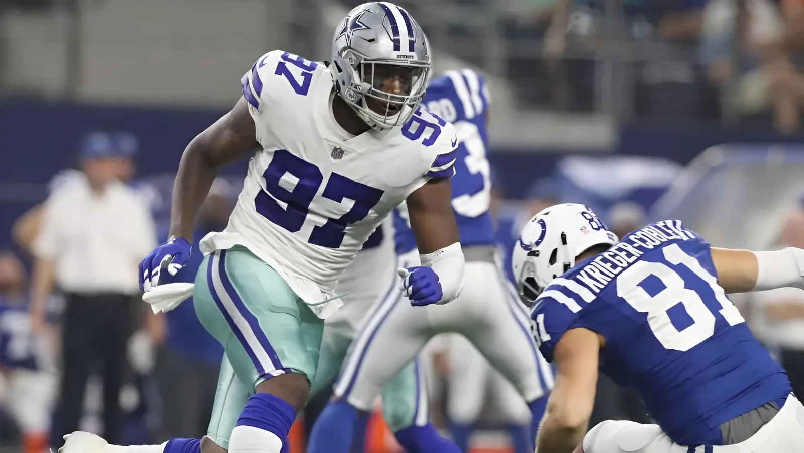 Cowboys' first-round bust finally living up to the hype but in a different league