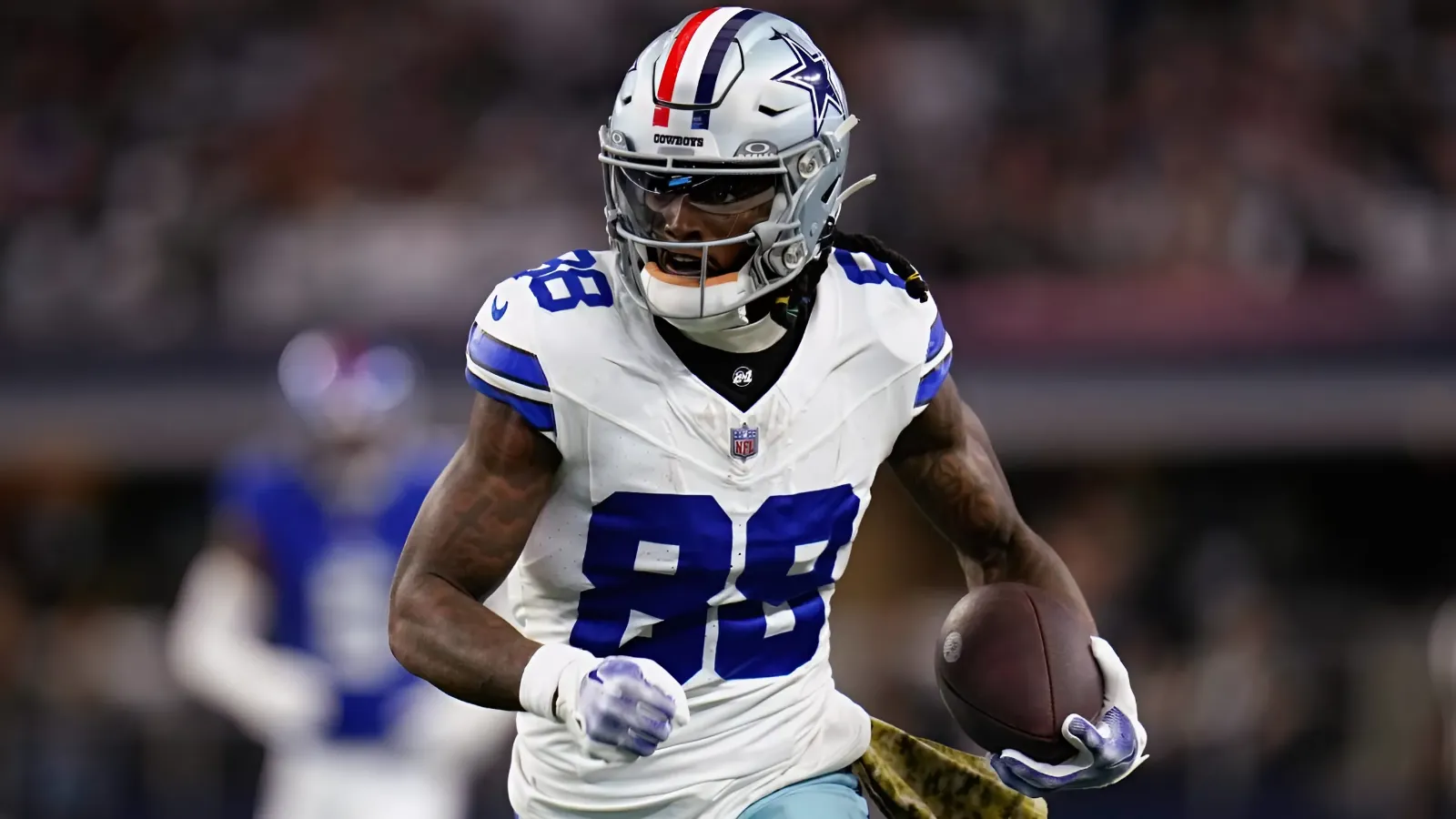 Proposed Trade Sees Cowboys Flip CeeDee Lamb for $60 Million Receiver