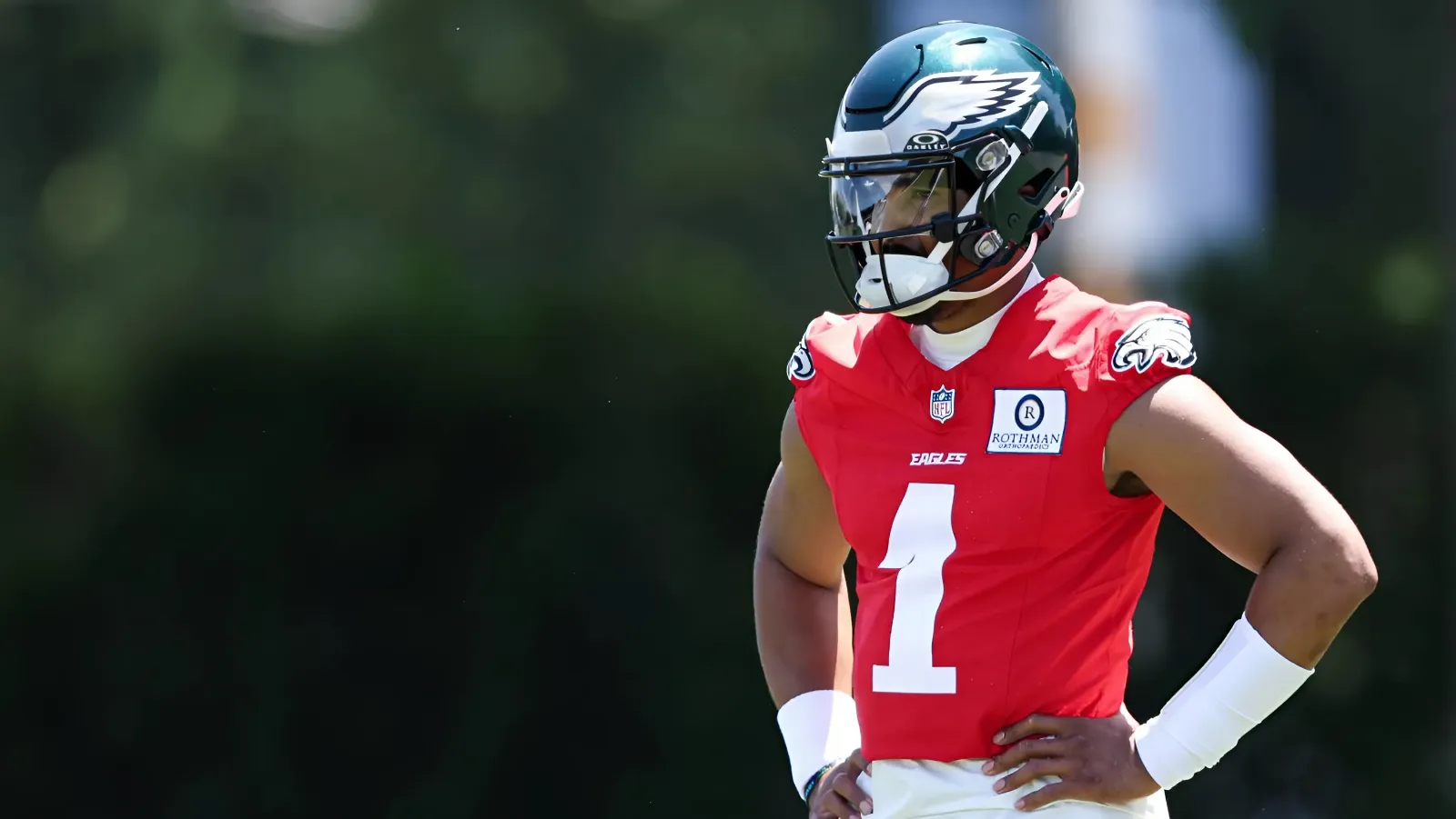 Former Eagles star sends message of caution to Jalen Hurts