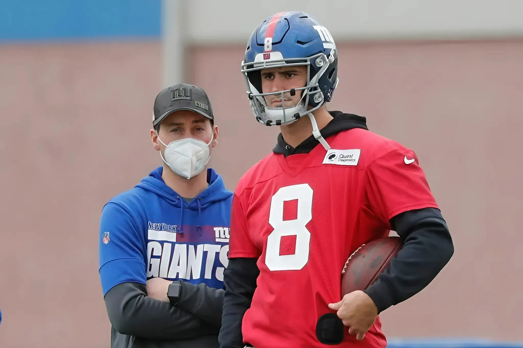 Giants Pushed to ‘Go All In’ on Expensive Daniel Jones Replacement in 2025