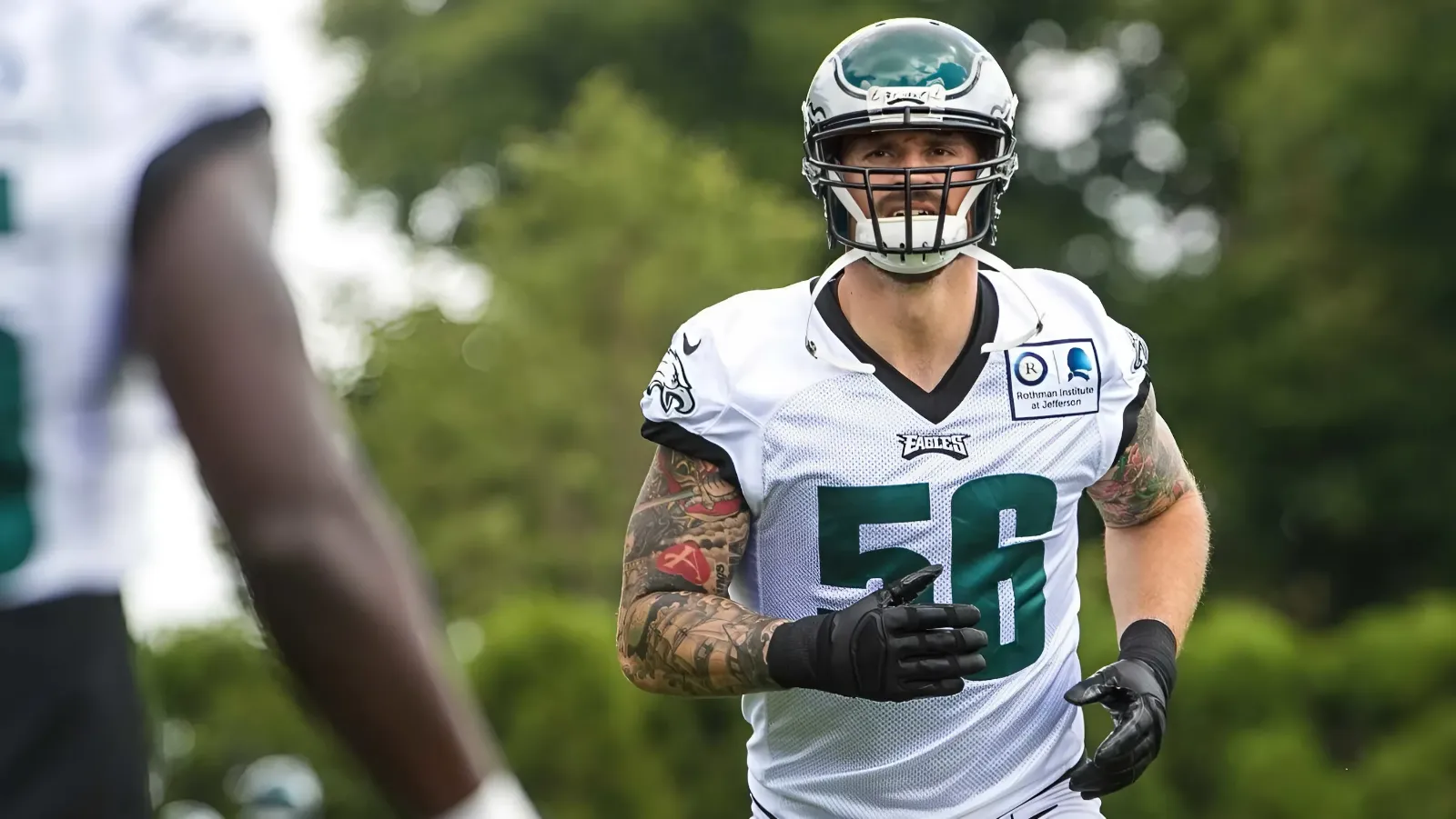 Former Eagles DE Explains What Will Be Missing Without Team Leader