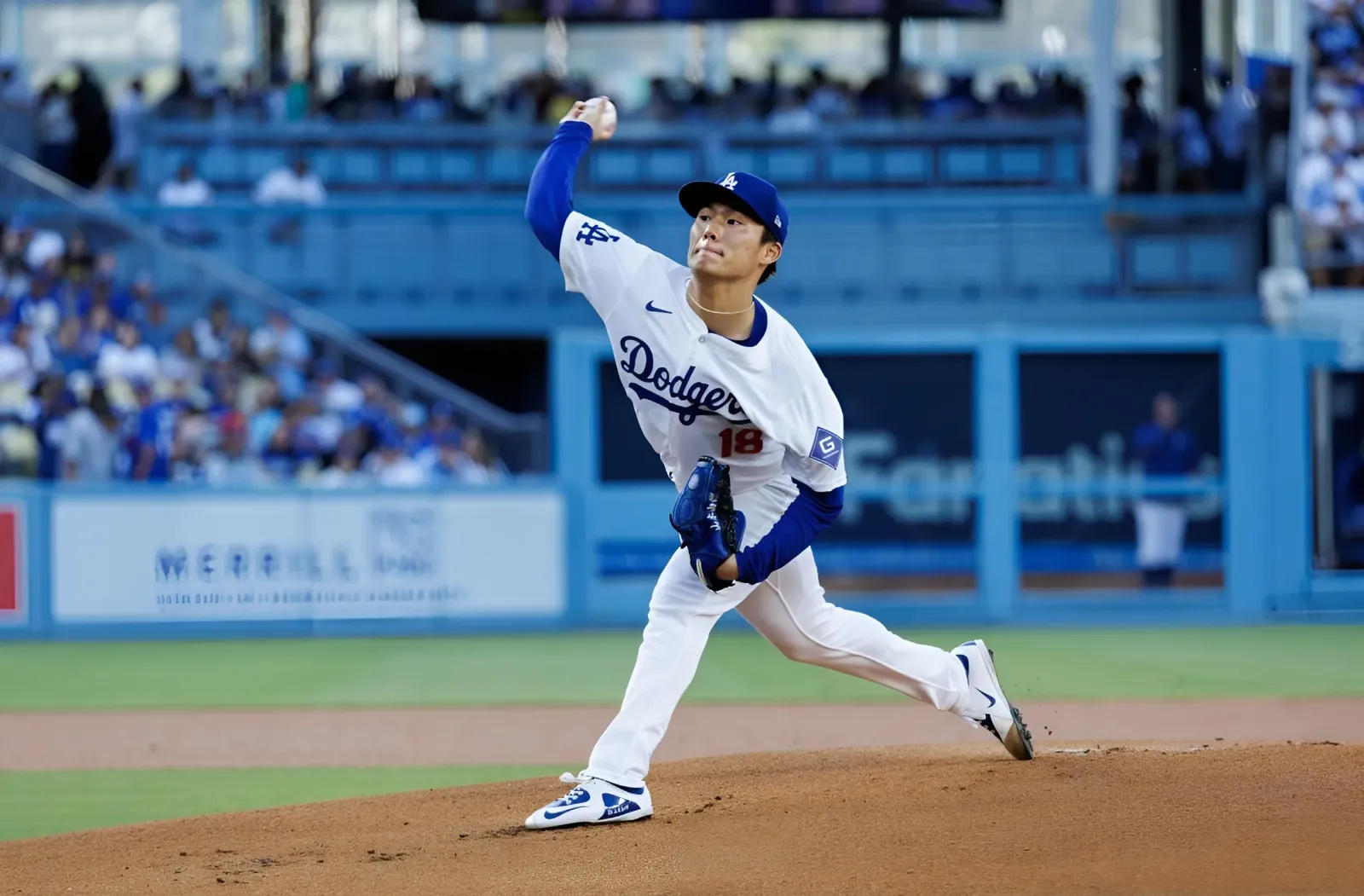 Yoshinobu Yamamoto exits early with triceps tightness in Dodgers’ loss to Royals