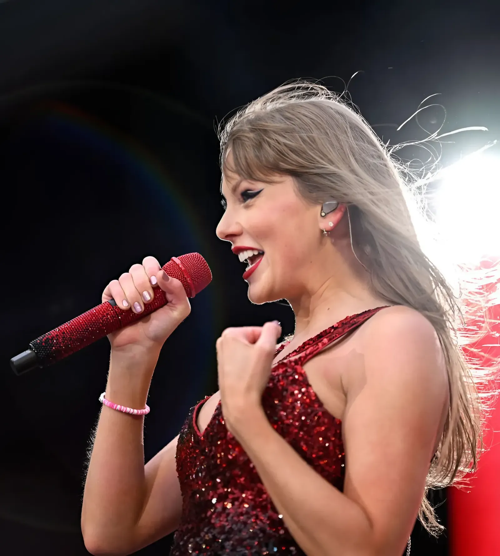 Taylor Swift Took Drastic Measures To Make Her Presence Known At Chiefs Ring Ceremony Without Actually Being There