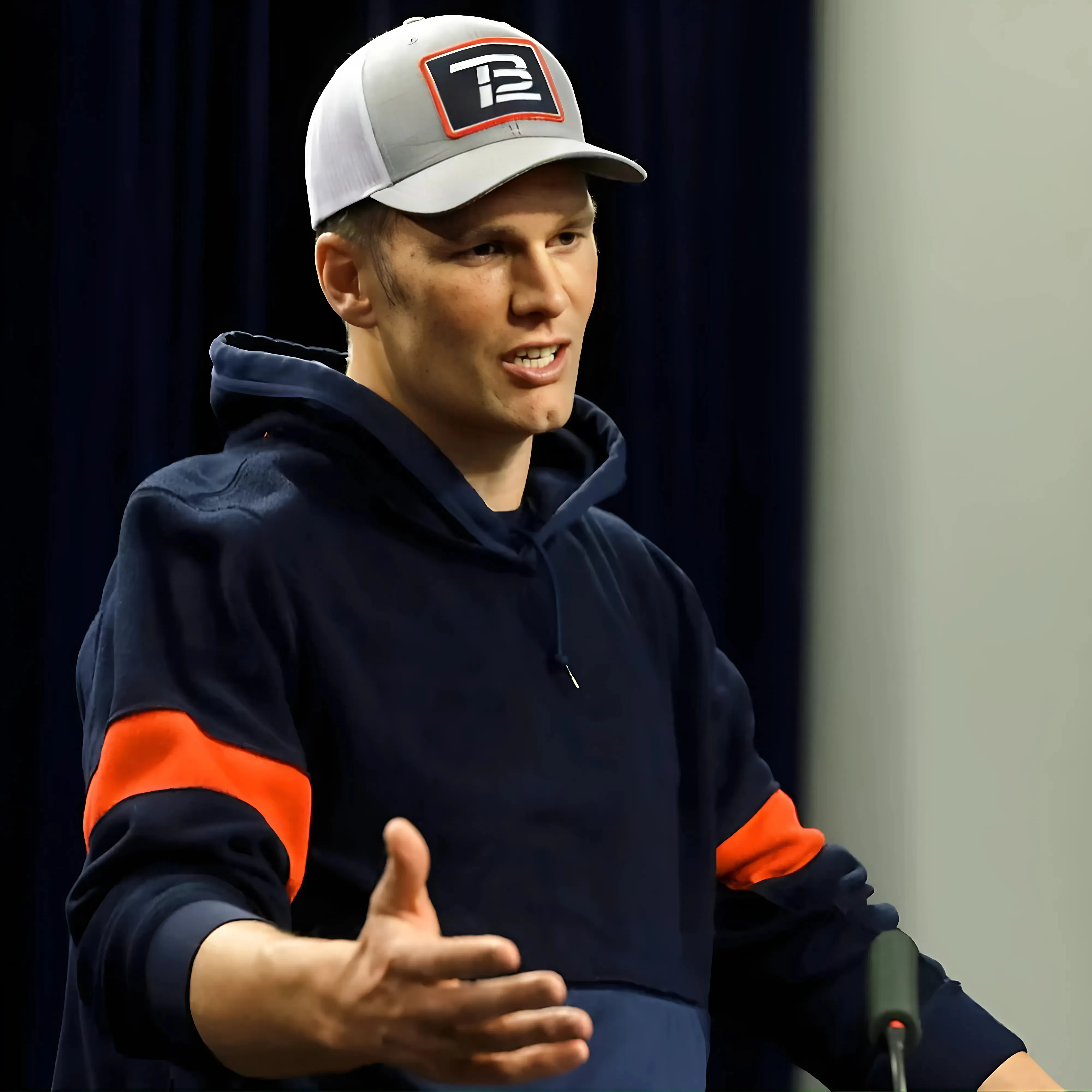 Tom Brady is full of praise for his Patriots replacement: "His future looks bright!"