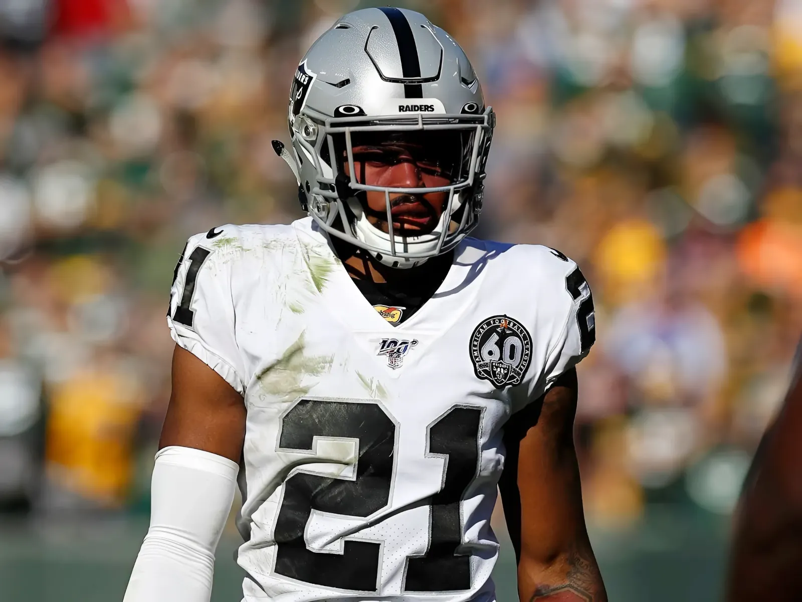 Cowboys Sign Ex-Raiders $10 Million 1st Round Pick After 4-Year Layoff