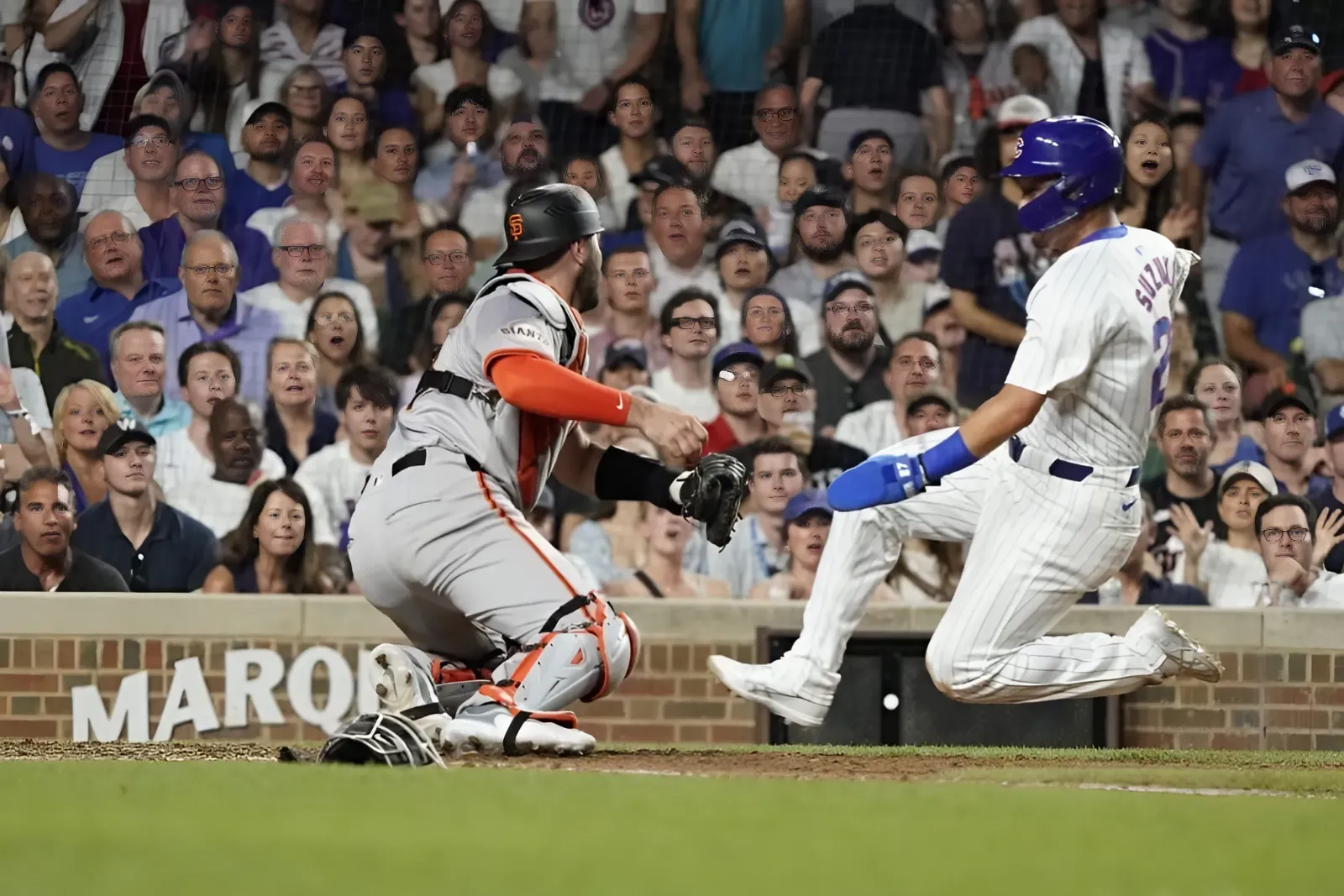 Mourning death of Willie Mays, Giants set to close series with Cubs