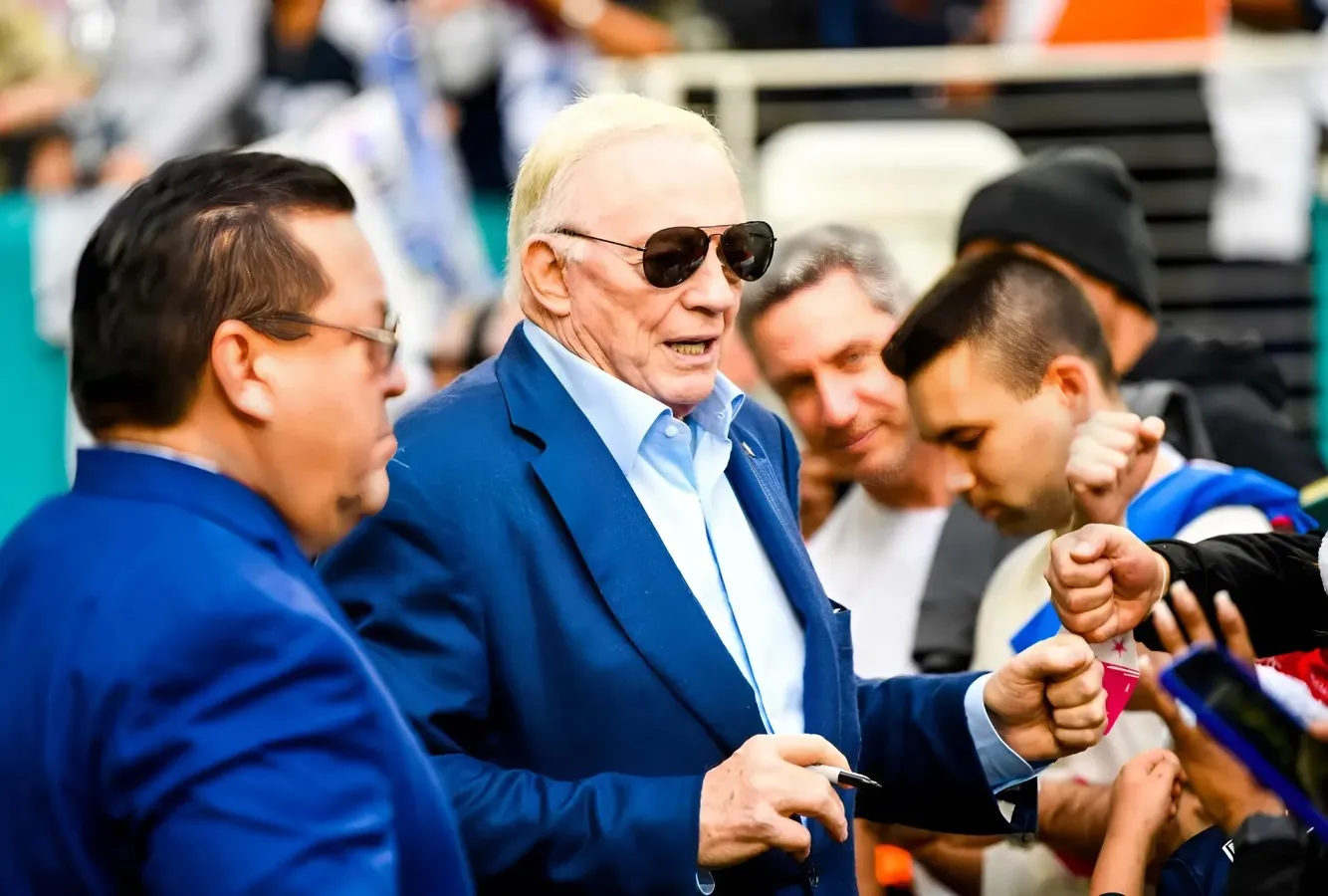 Bengals get dissed out of nowhere by Dallas Cowboys owner Jerry Jones