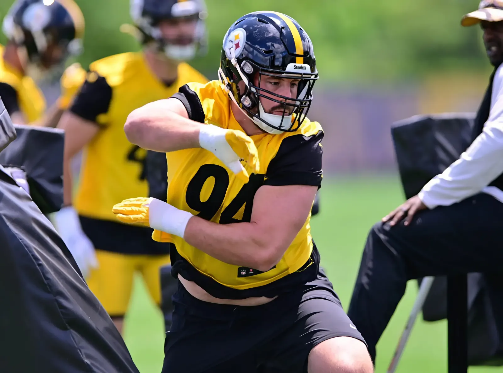 Steelers DT Dean Lowry Couldn’t Wait to Play for a Defensive Head Coach