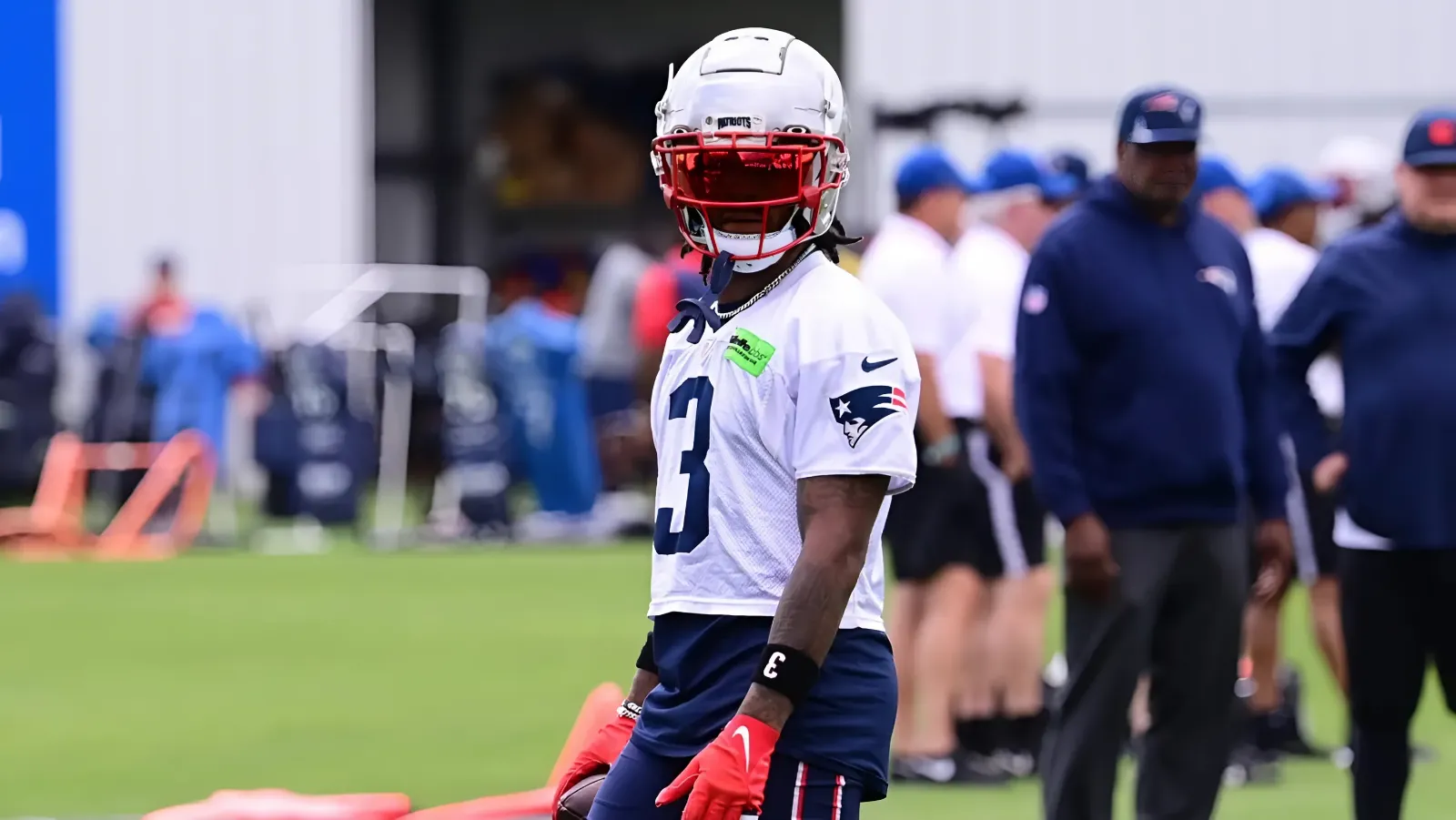 DeMario Douglas Reveals His Biggest Mentor Since Joining Patriots