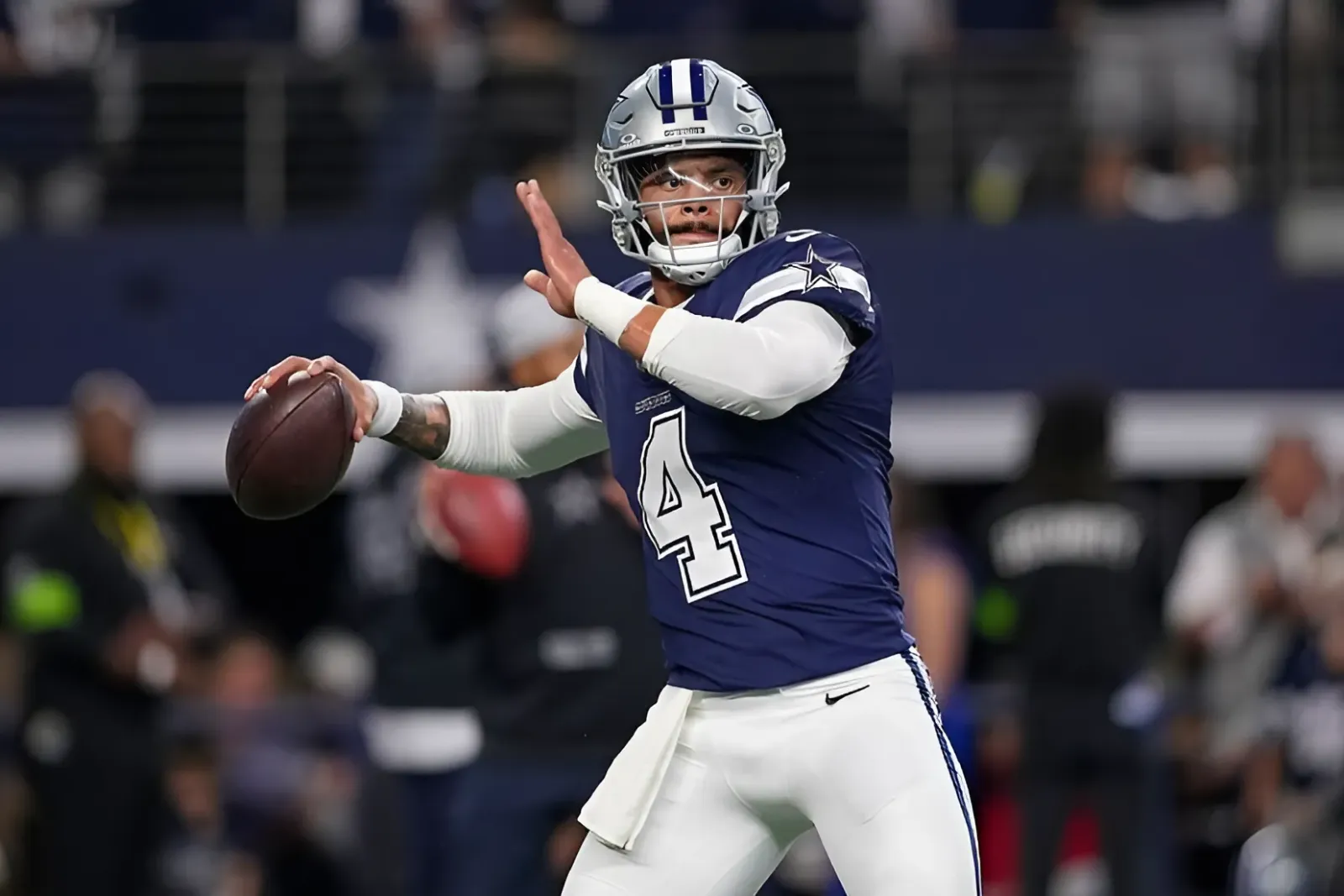 Cowboys Predicted to Make ‘Deadline Blockbuster’ Trade Featuring Dak Prescott