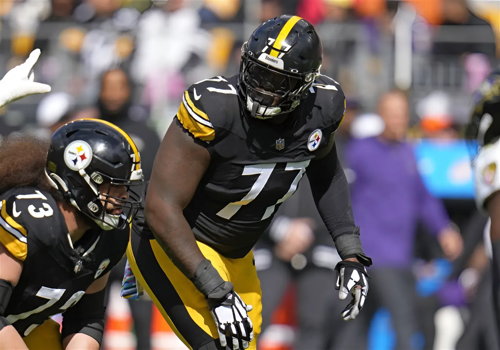 Steelers Name Broderick Jones Starting Left Tackle; Dan Moore, Troy Fautanu Will Compete On Right Side