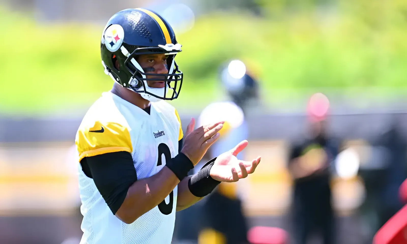 Russell Wilson sends strong message to Steelers rivals with off-the-field move