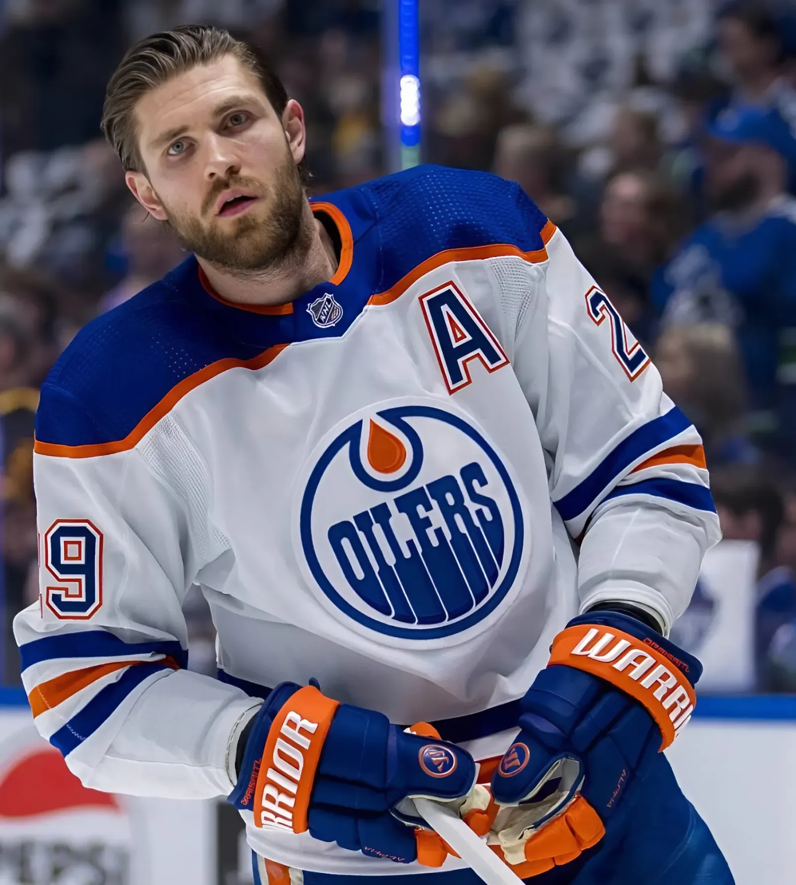 Oilers confirm Leon Draisaitl played with rib, hand injuries in playoffs