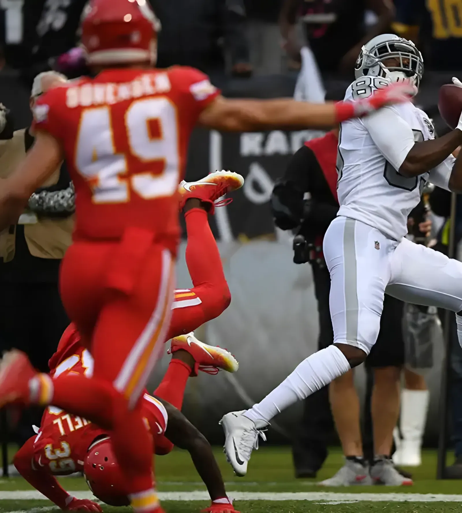 Wild 3-Team Trade Proposal Sees Raiders Reunite With Amari Cooper