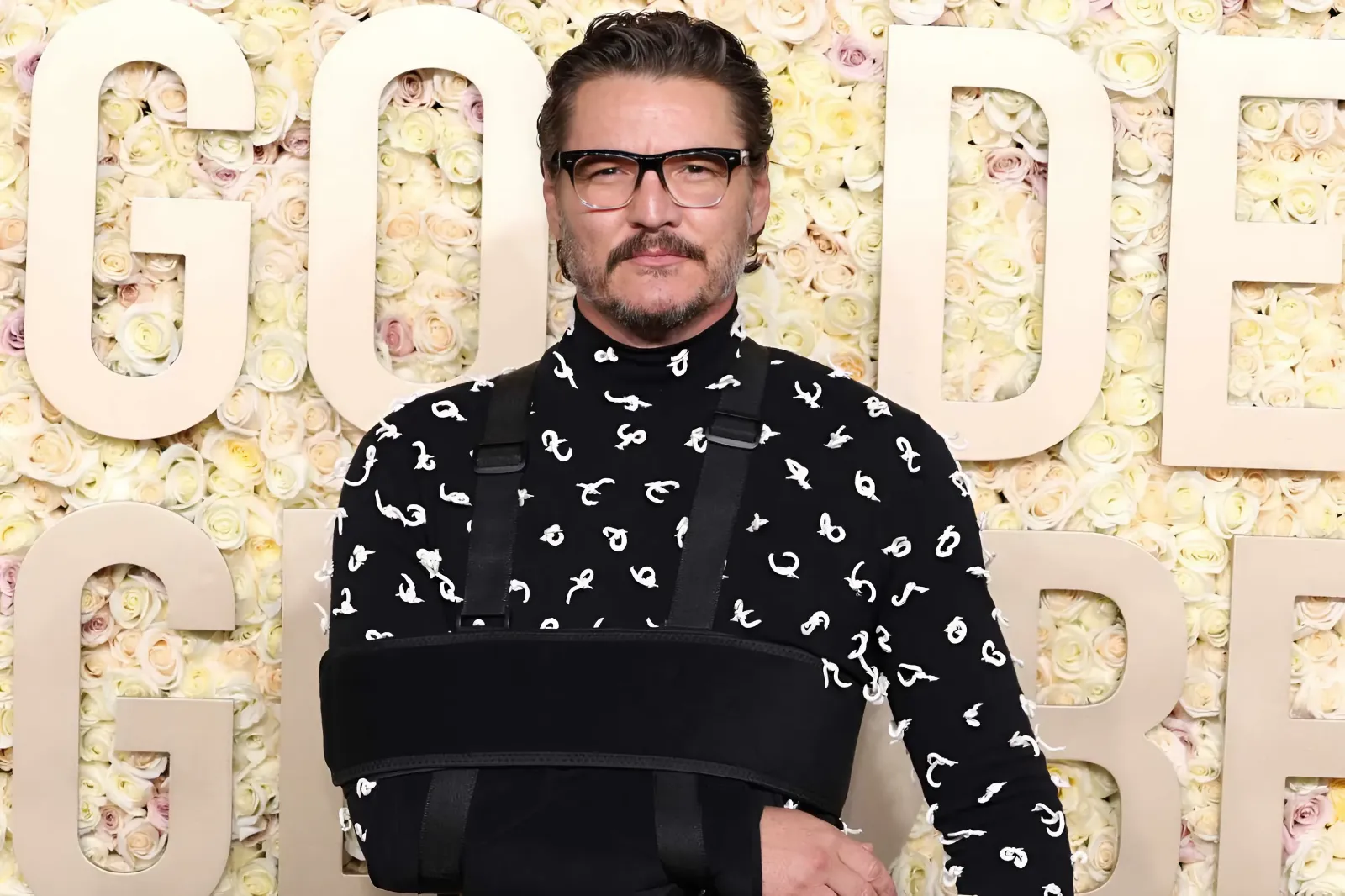 Pedro Pascal Explains Why His Arm Was in a Sling at the 2024 Golden Globes