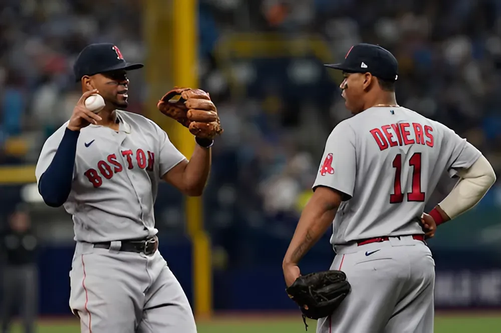 How Xander Bogaerts Guided Rafael Devers To Red Sox Stardom