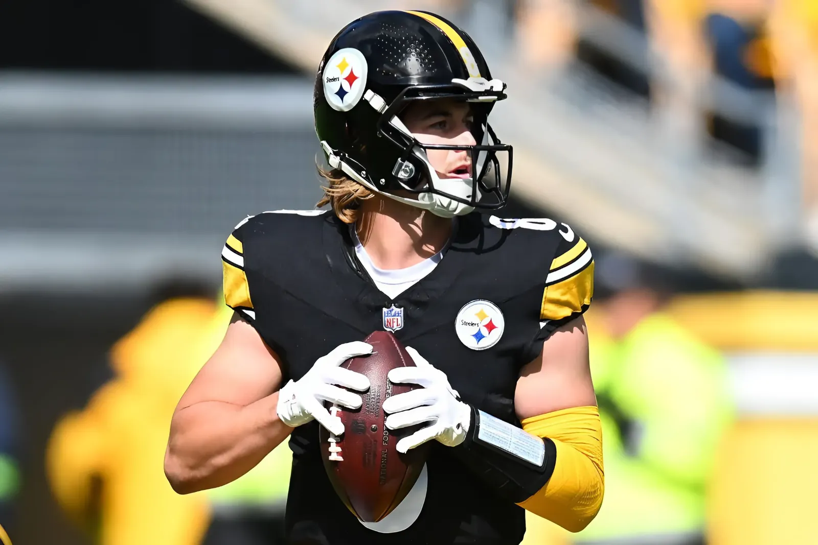 Steelers Quickly Made Sure Their Narrative Of Kenny Pickett Hit The Media: 'Definitely Got Their Word Out'