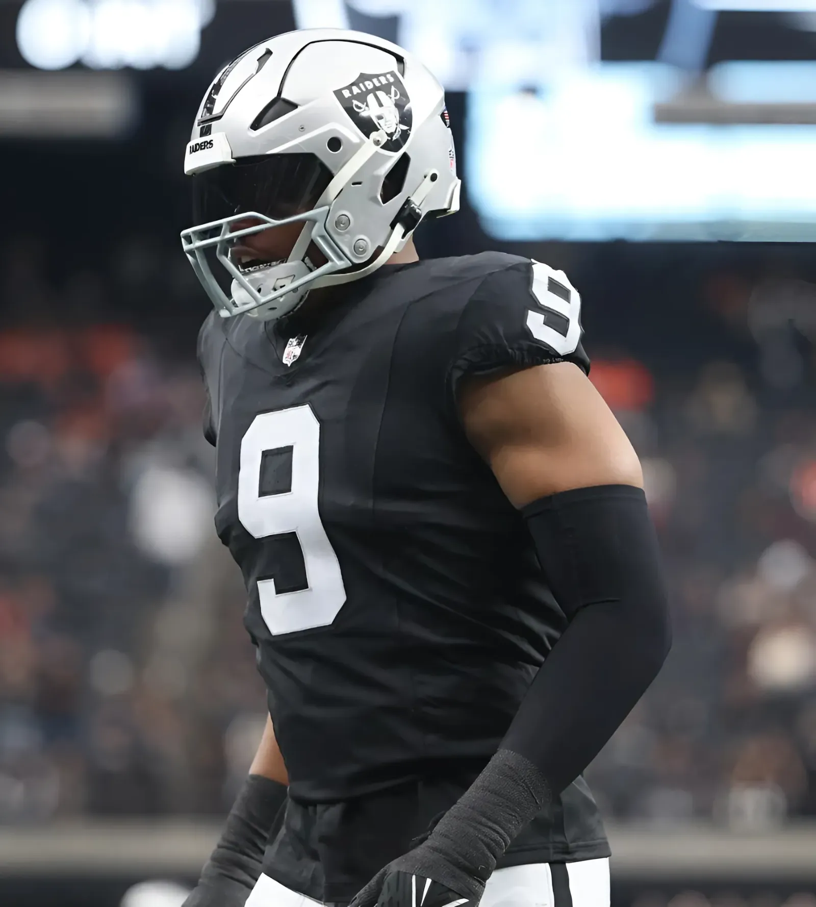 Former Raiders first-rounder has clearly not been avoiding the weight room