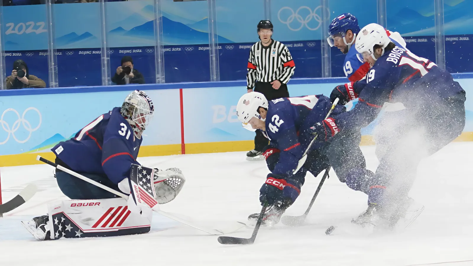 Capitals select silver medal-winning American goaltender, Nicholas Kempf, with fourth-round pick in 2024 NHL Draft