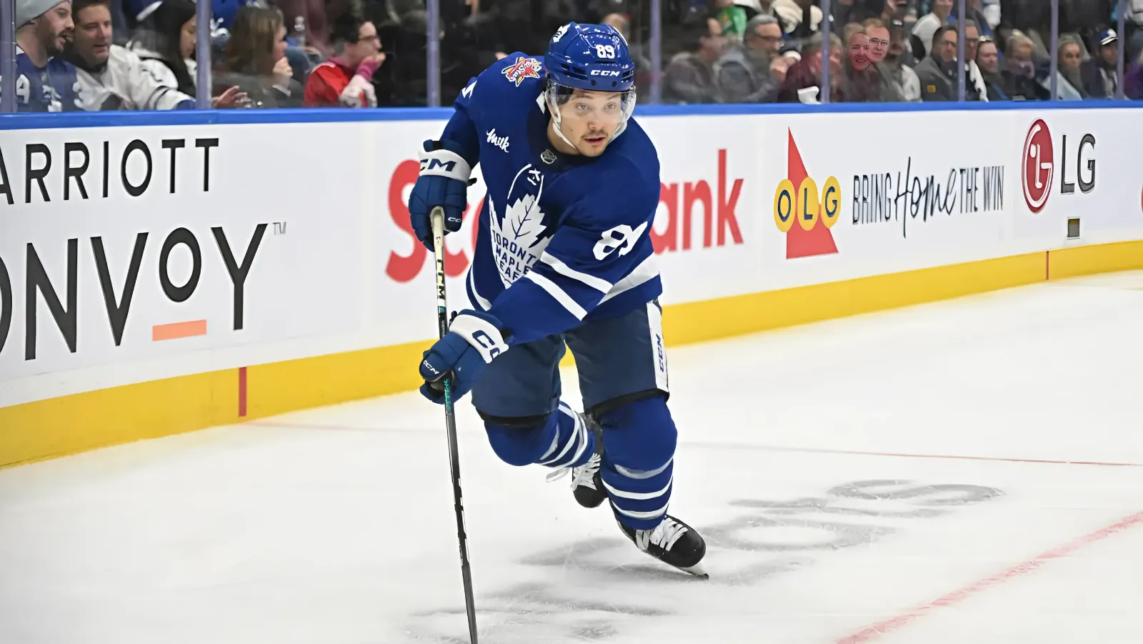 Maple Leafs extend qualifying offers to Robertson, Liljegren, Dewar and Steeves