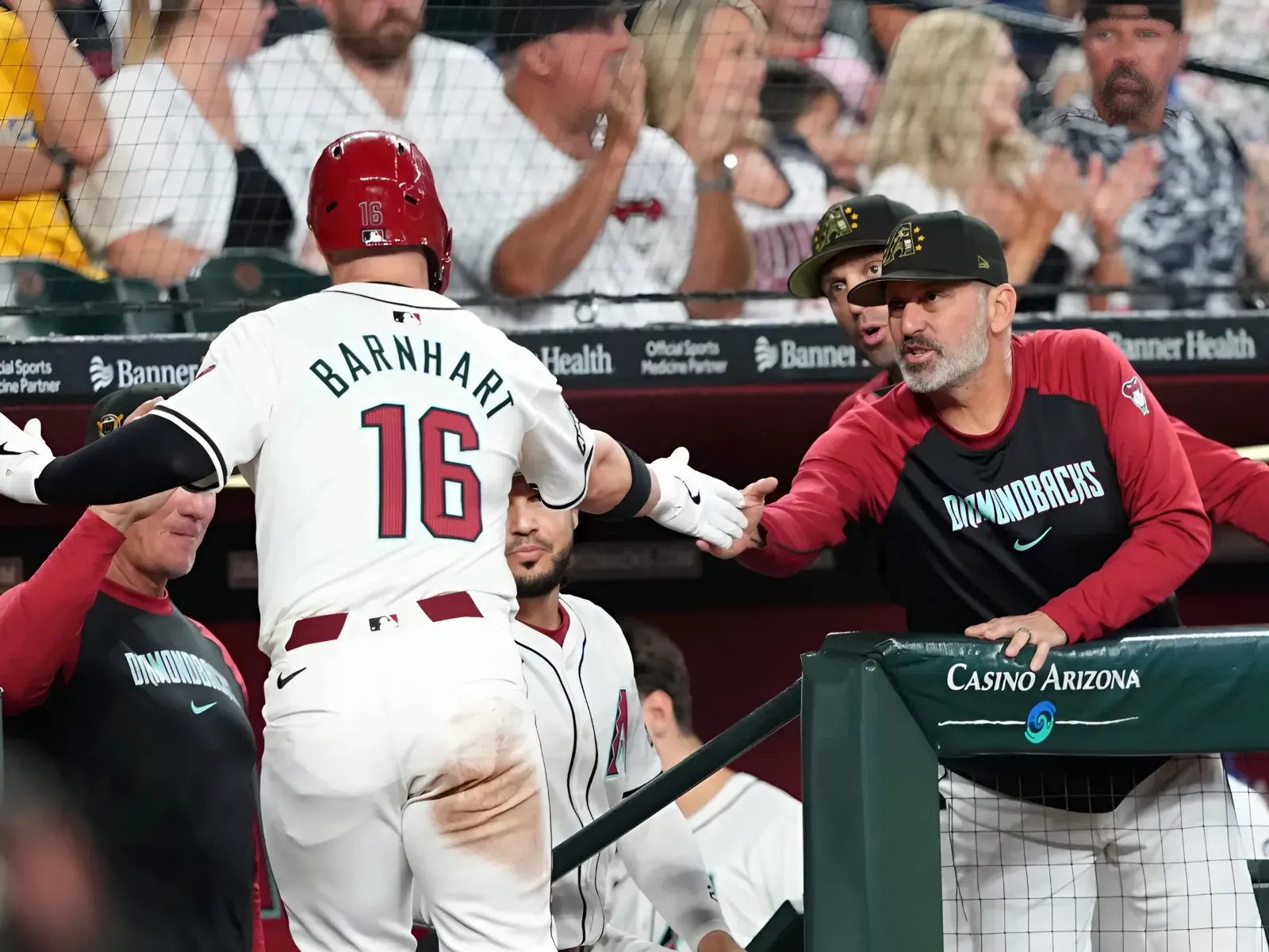 Diamondbacks Reportedly DFA Veteran Catcher Tucker Barnhart