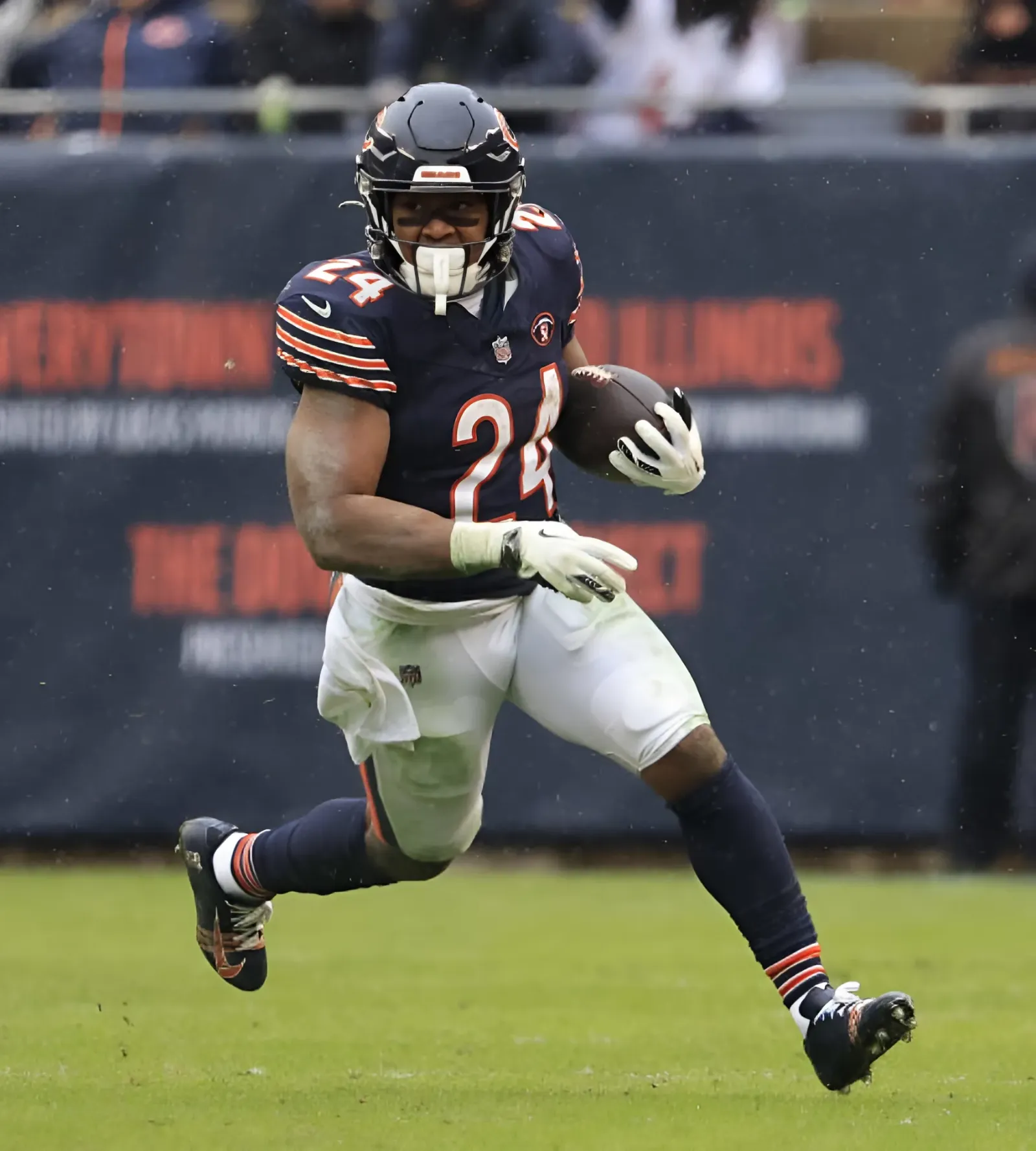 Bears' Top Trade Candidates Ahead of 2024 Training Camp