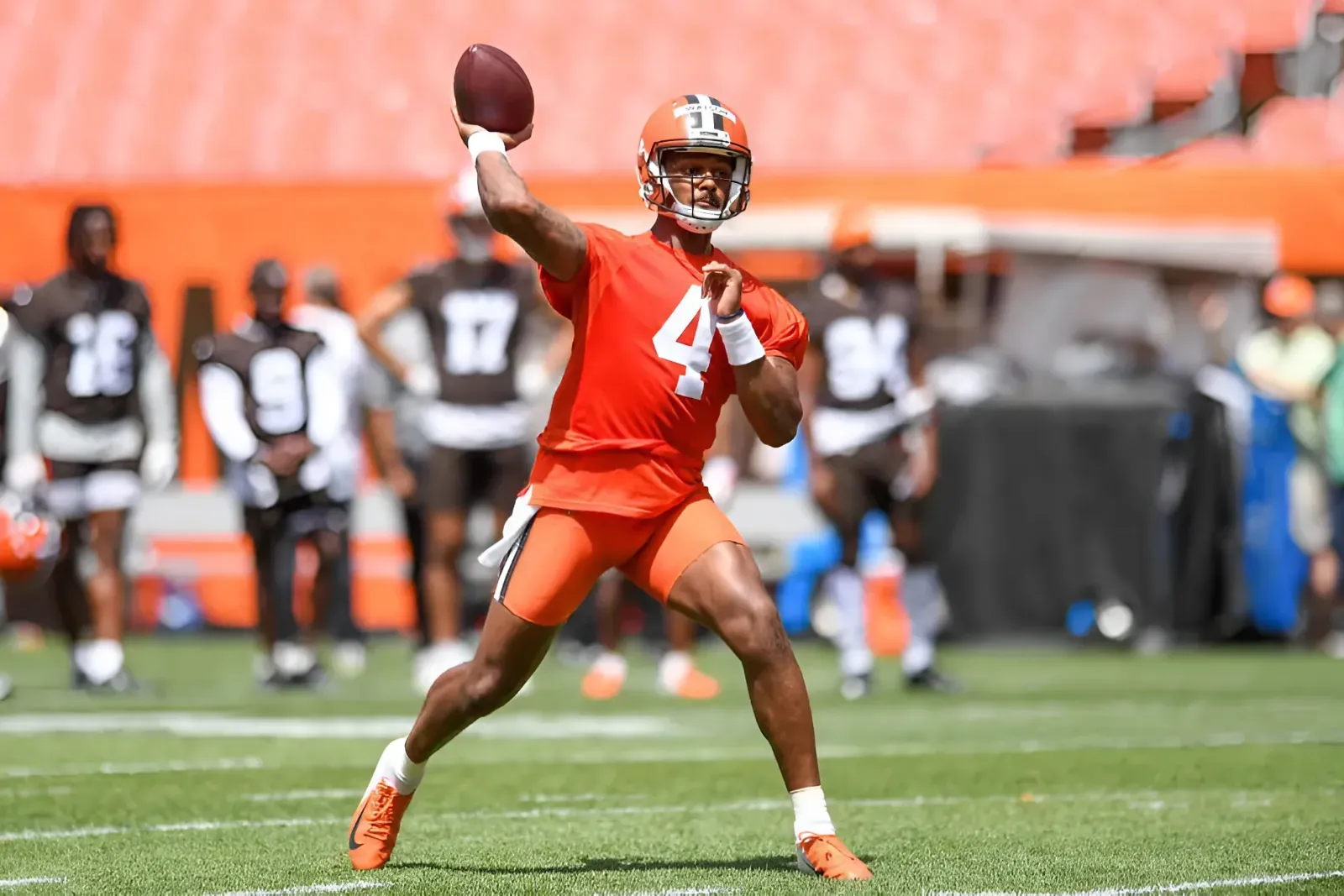 Browns Deshaun Watson Led Quarterbacks In Unfortunate Passing Stat