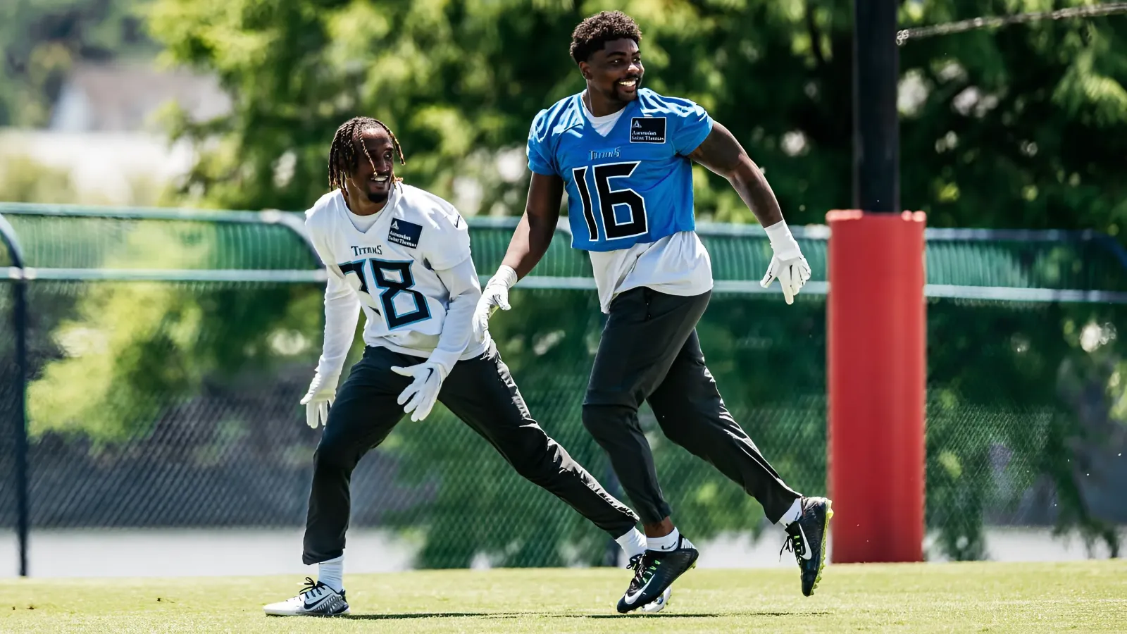 Titans CB Receives High Praise From Former Teammate