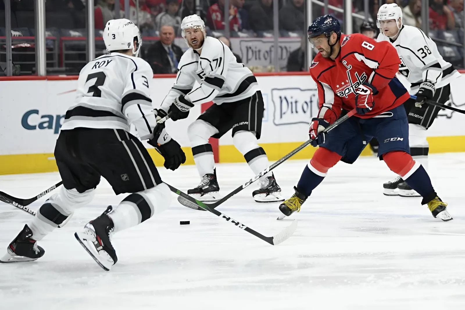 Capitals jump into a splashy free agency with trade, flurry of signings