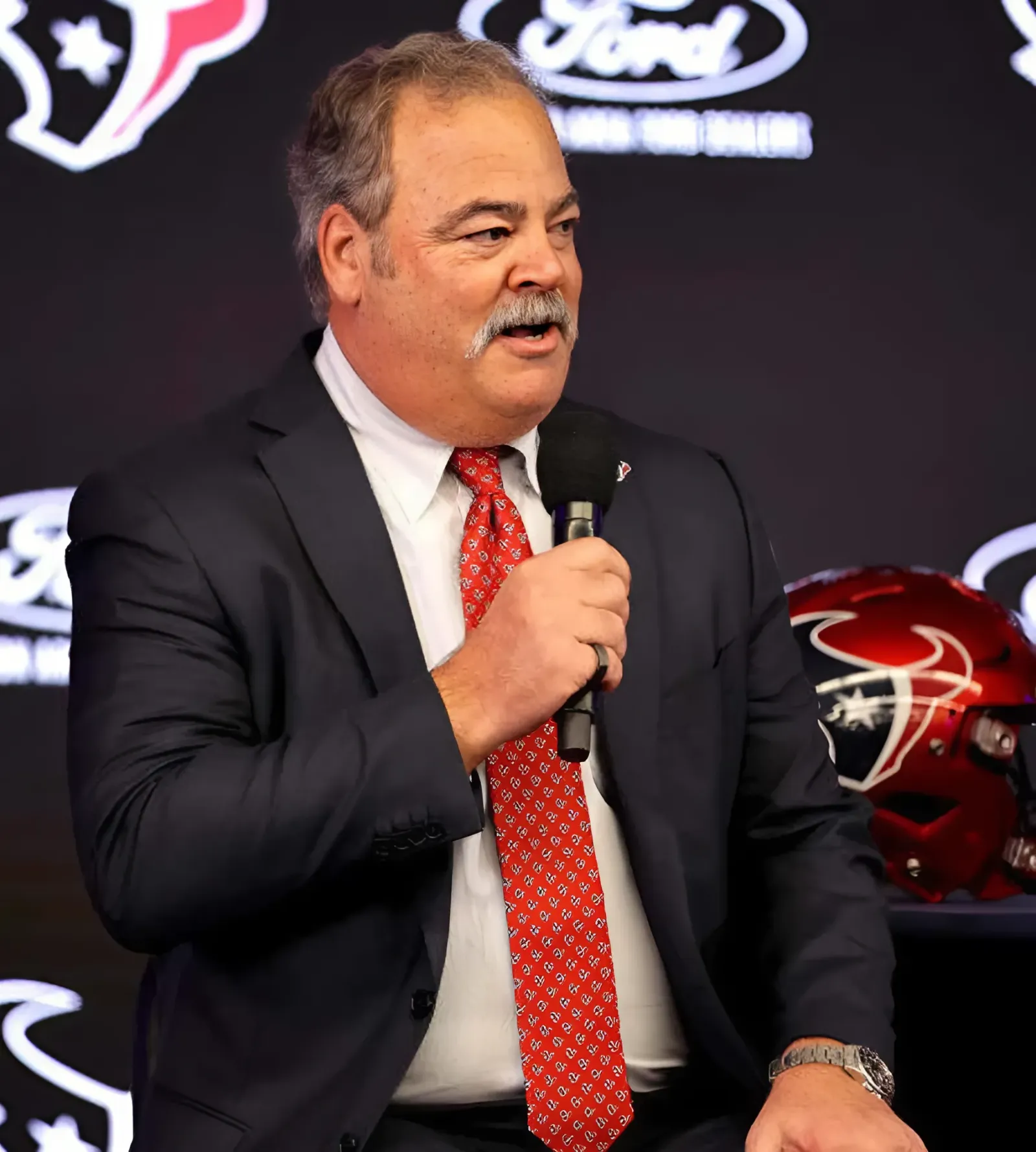 Texans May Lose $450 Million Due to NFL Sunday Ticket Suit