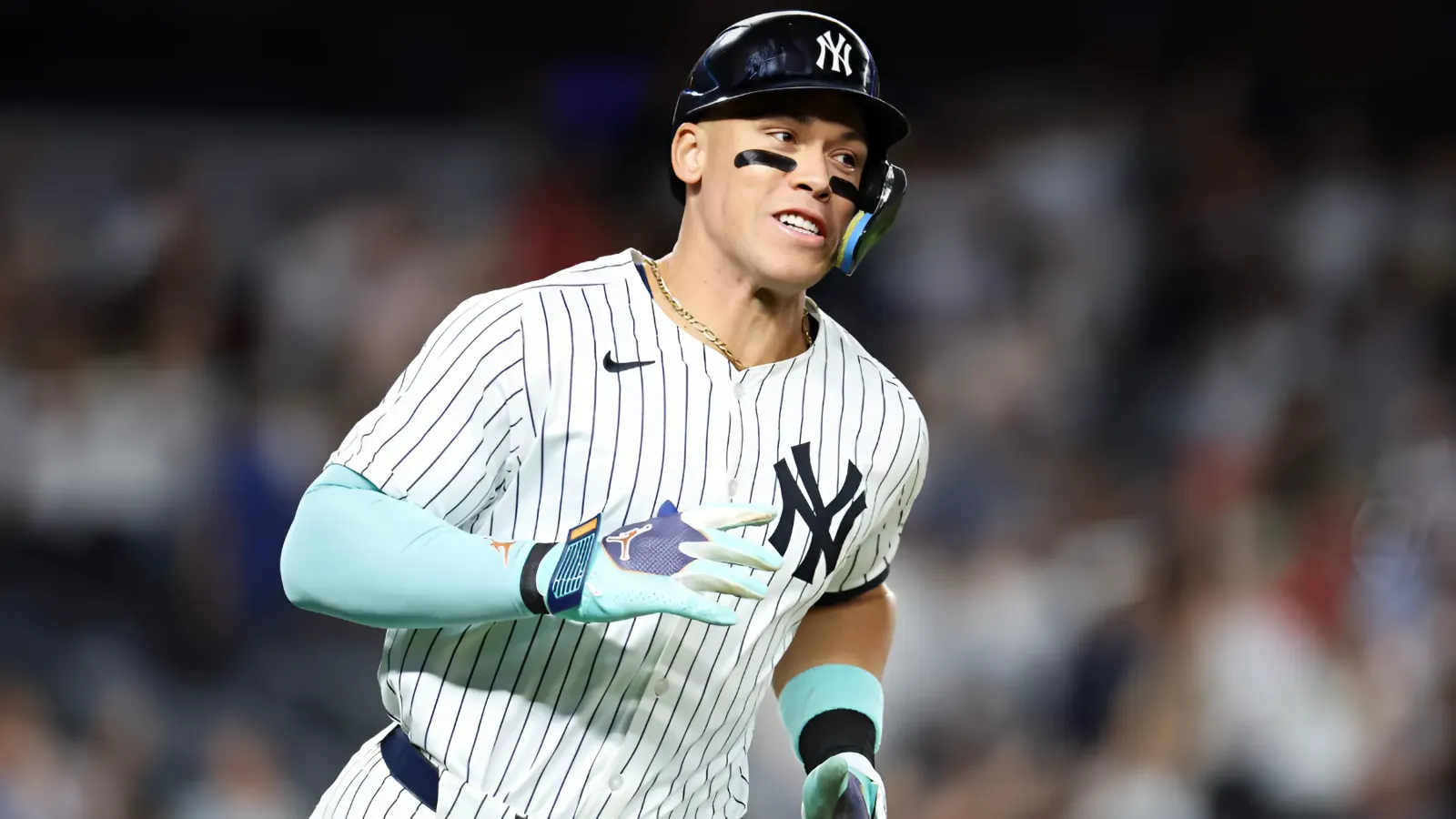 Yankees' Aaron Judge mashes 32nd homer of 2024, builds case for American League Triple Crown honors