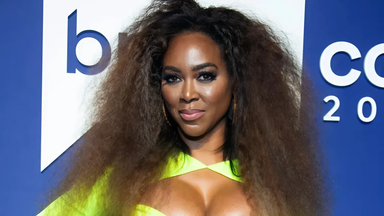 Kenya Moore To File Discrimination Lawsuit Against Bravo