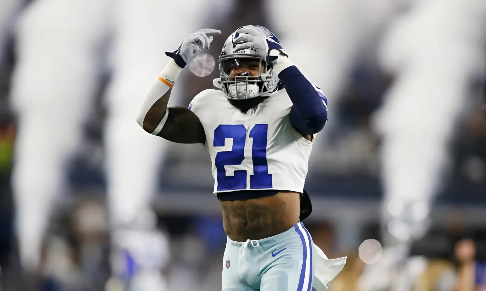 Cowboys insider names Ezekiel Elliott team ‘sleeper’ in running back room