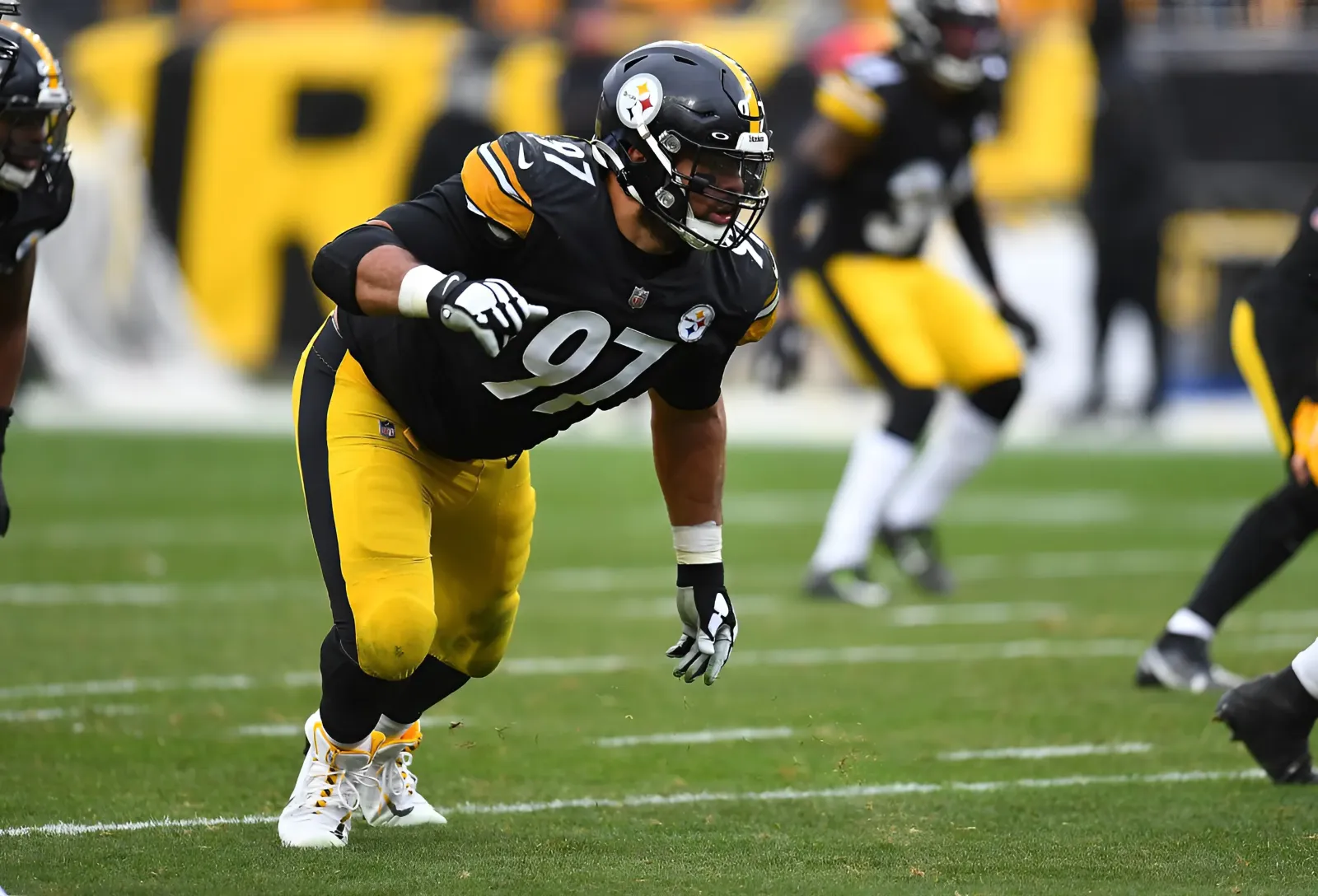 Steelers haven't gotten closer to extending six-time Pro Bowler